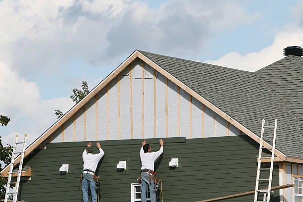 Professional Siding technician working in New Florence, PA